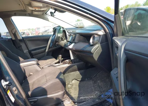 2018 Toyota Rav4 Xle from USA, damaged, VIN 2T3RFREV0JW704159